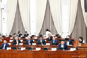 О.Амгаланбаатар: Х.Булгантуяаг эгүүлэн татахгүй бол Үндсэн хуулийн зөрчил болно